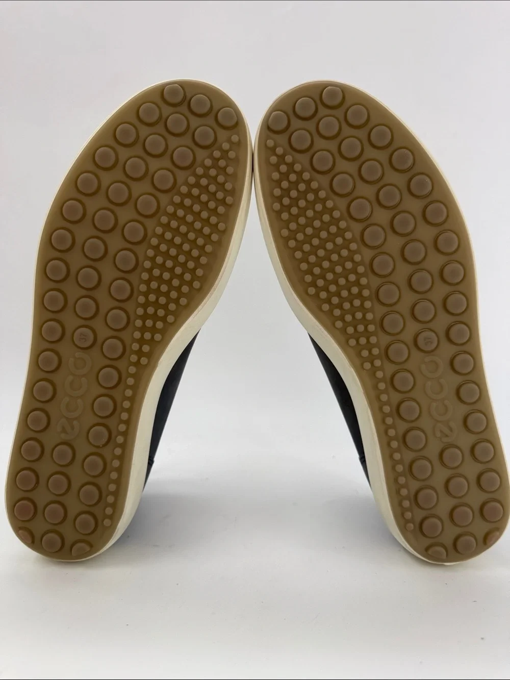 Ecco soft nubuck